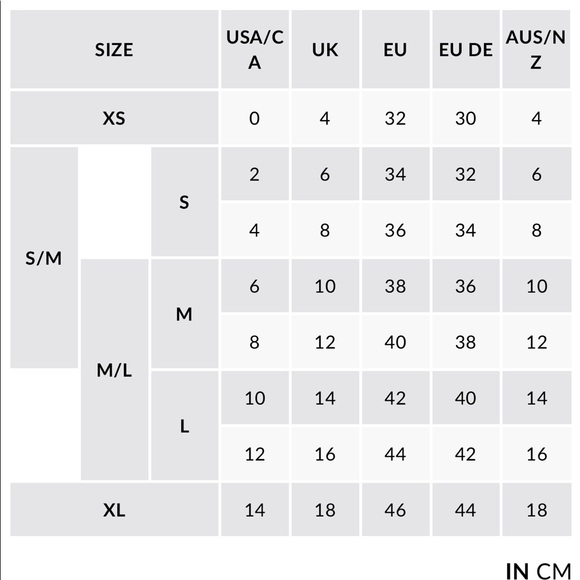 boohoo Sequin Leopard Body Con Dress - Picture 7 of 9